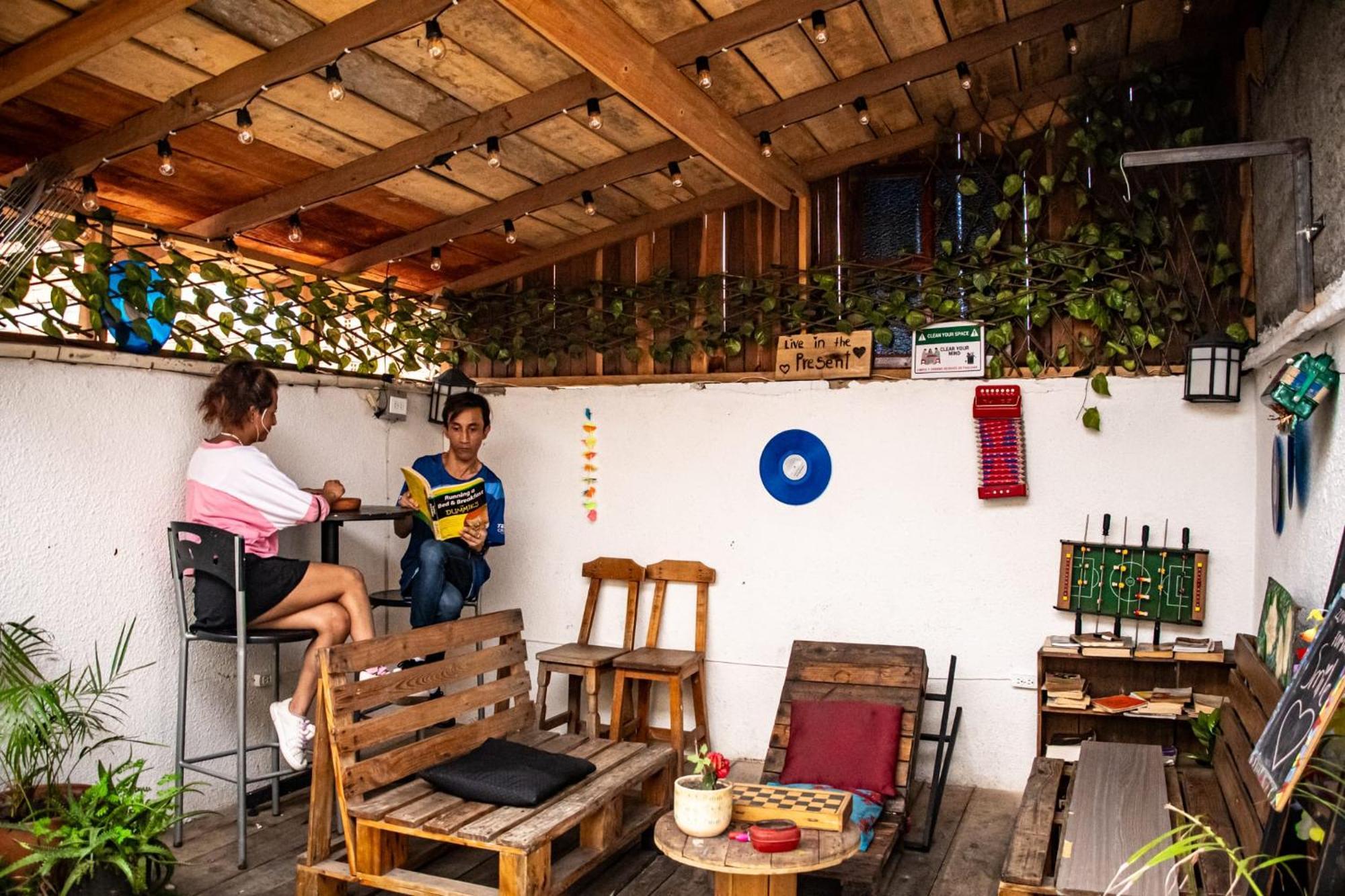 Casa Almarita - Hostal, Bar Y Restaurante Medellin Bagian luar foto